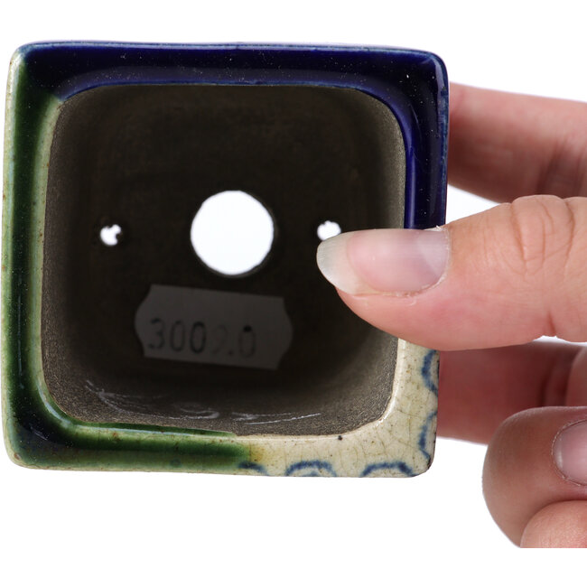 Square green bonsai pot by Terahata Satomi Mazan - 65 x 65 x 70 mm