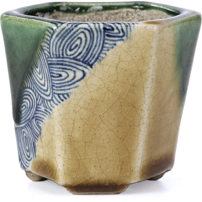 Hexagonal beige bonsai pot by Terahata Satomi Mazan - 73 x 65 x 65 mm