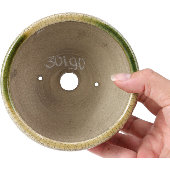 Round beige bonsai pot by Terahata Satomi Mazan - 124 x 124 x 65 mm