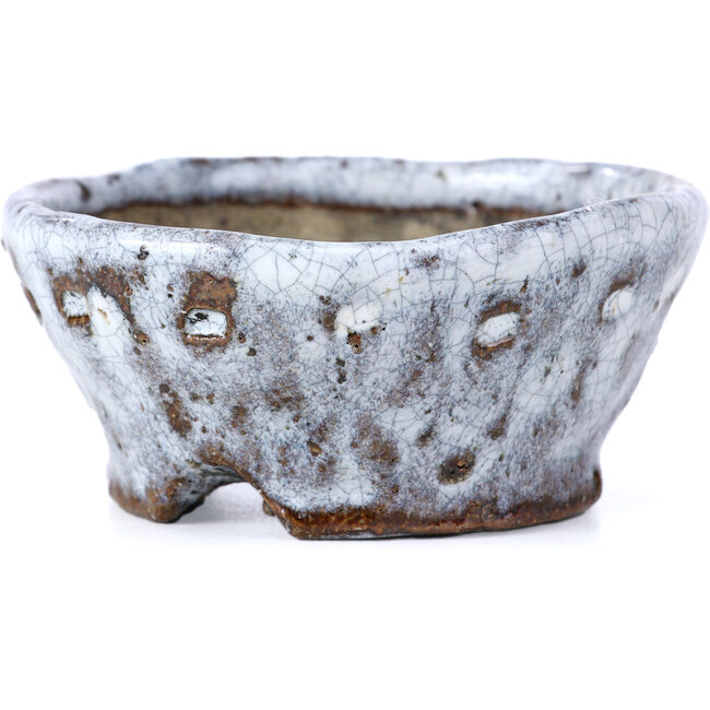 Round white craquelé bonsai pot by Bunzan - 92 x 88 x 41 mm