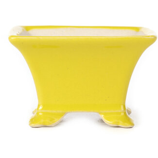 Pot jaune carré de 80 mm en provenance de Chine