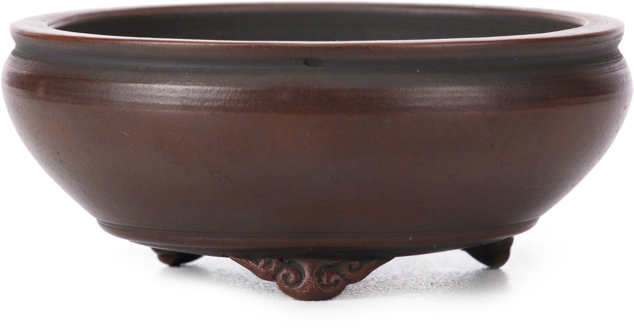 https://cdn.webshopapp.com/shops/21919/files/421864663/bigei-hirata-atsumi-round-unglazed-bonsai-pot-by-b.jpg