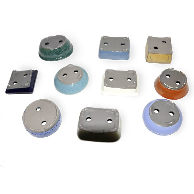 Ensemble de dix pots