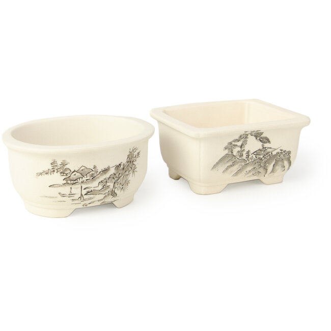 Ensemble de 4 pots à bonsaï blancs entre 100 et 106 mm de Seto Yaki, Japon, représentant une scène avec paysage.