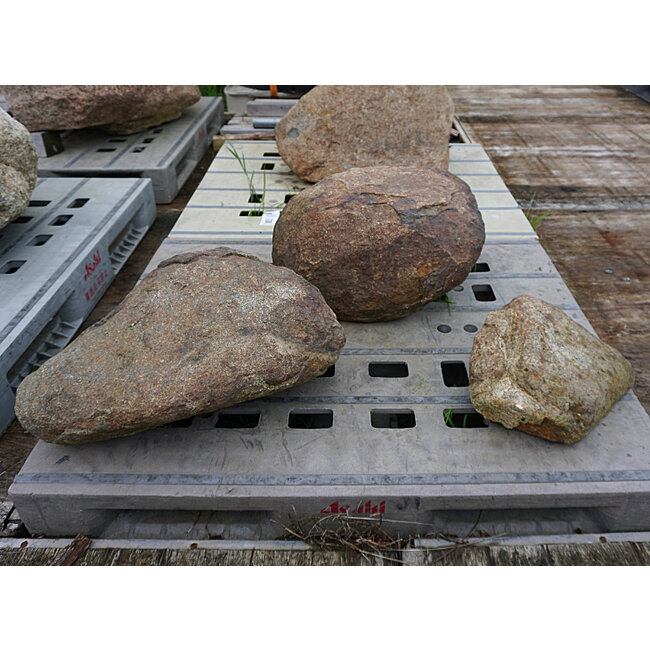 Kurama Stone Sanzonseki Set, Japanese Ornamental Rocks