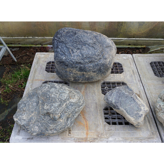 Ibiguro Stone Sanzonseki Set, rocce ornamentali giapponesi