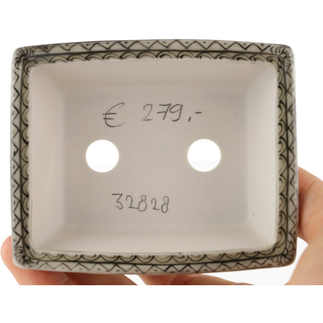 Rechteckiger weißer und schwarzer Bonsai-Topf von Kutani - 92 x 74 x 33 mm