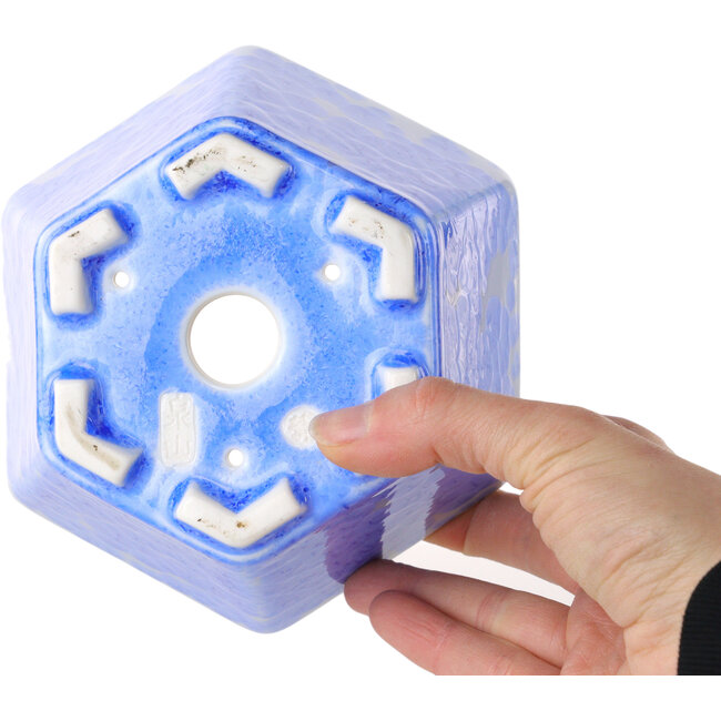 Hexagonal light blue, crystal glaze bonsai pot by Heian Senzan - 140 x 140 x 75 mm