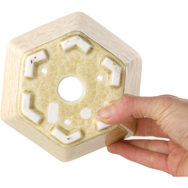 Hexagonal off-white, crystal glaze bonsai pot by Heian Senzan - 140 x 140 x 75 mm