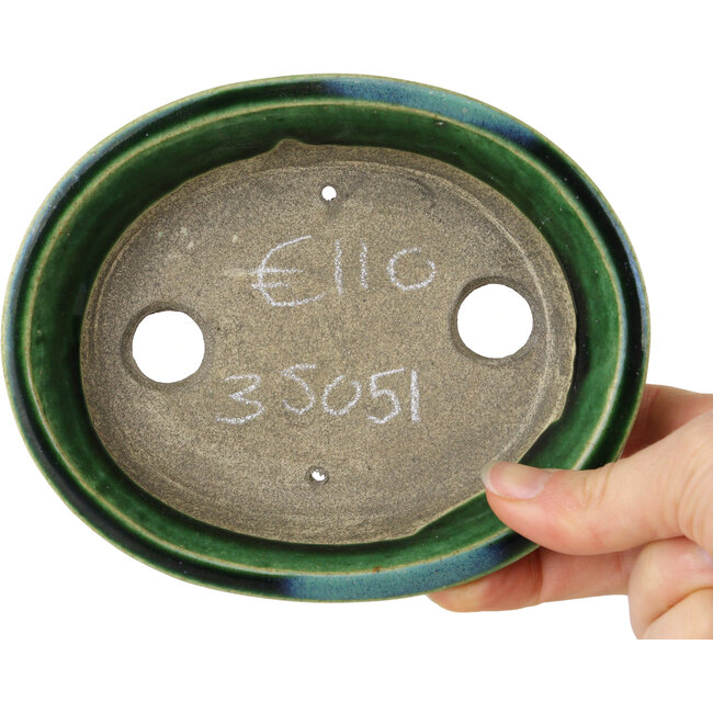 Craquelé verde ovalado con maceta de bonsái con detalles en azul de Terahata Satomi Mazan - 140 x 115 x 35 mm