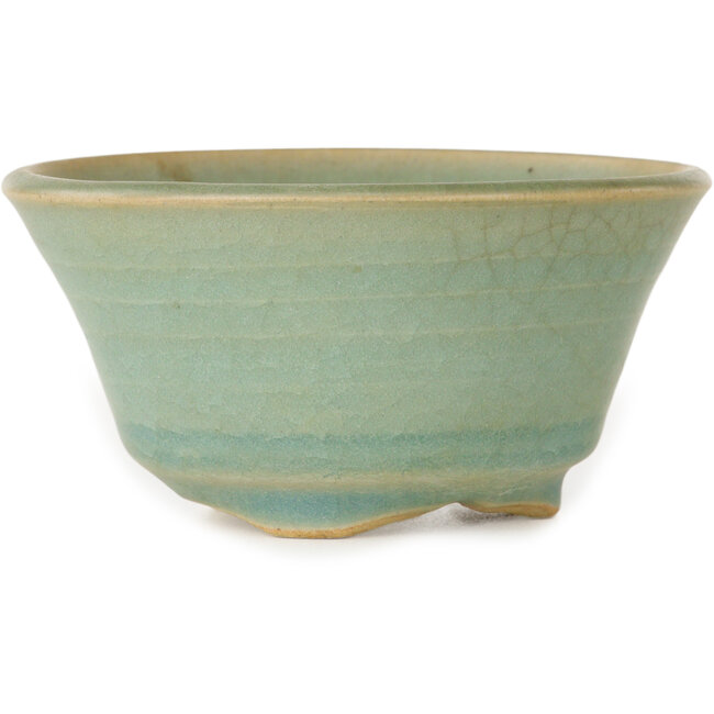 Round light blue craquelé bonsai pot by Issho - 105 x 105 x 55 mm