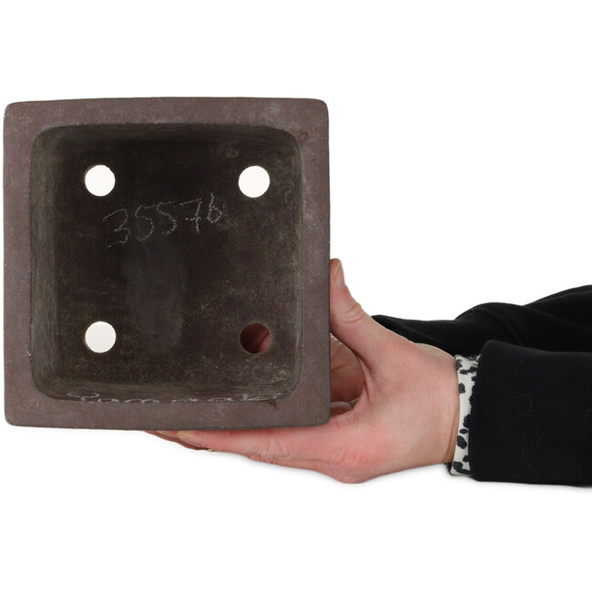 Square unglazed bonsai pot by Yamaaki Toshio (third generation) - 163 x 163 x 138 mm