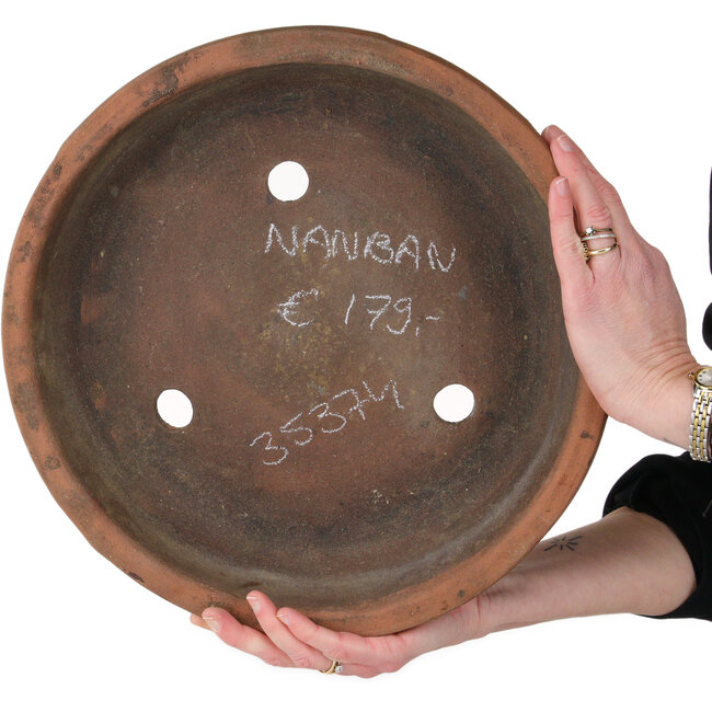 Round unglazed bonsai pot by Nanban - 362 x 362 x 83 mm