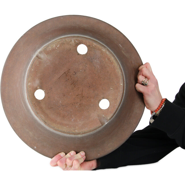 Ronde, ongeglazuurde bonsaipot van Keizan - 412 x 412 x 138 mm