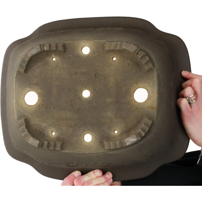 Mokko unglazed bonsai pot by Yamaaki Shosen/Akitsugu/Juudo (first generation) - 383 x 325 x 135 mm