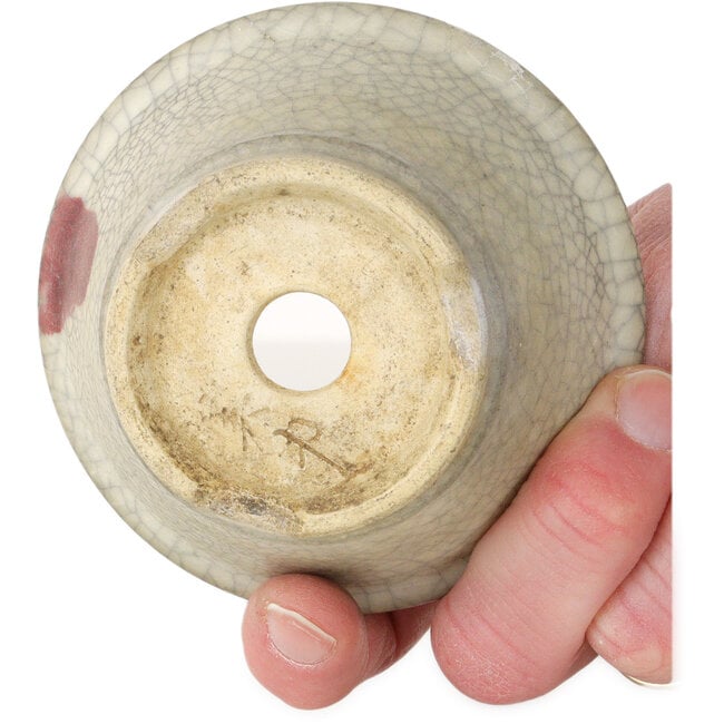 Ronde witte bonsaipot met craquelé-afwerking en rode stip van Horie Bikoh - 85 x 85 x 47 mm