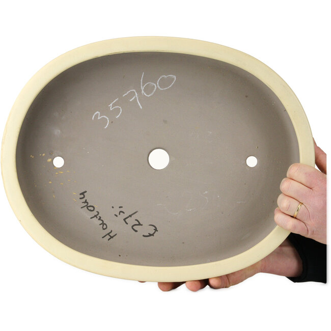 Oval off-white bonsai pot by Houtoku - 460 x 360 x 85 mm