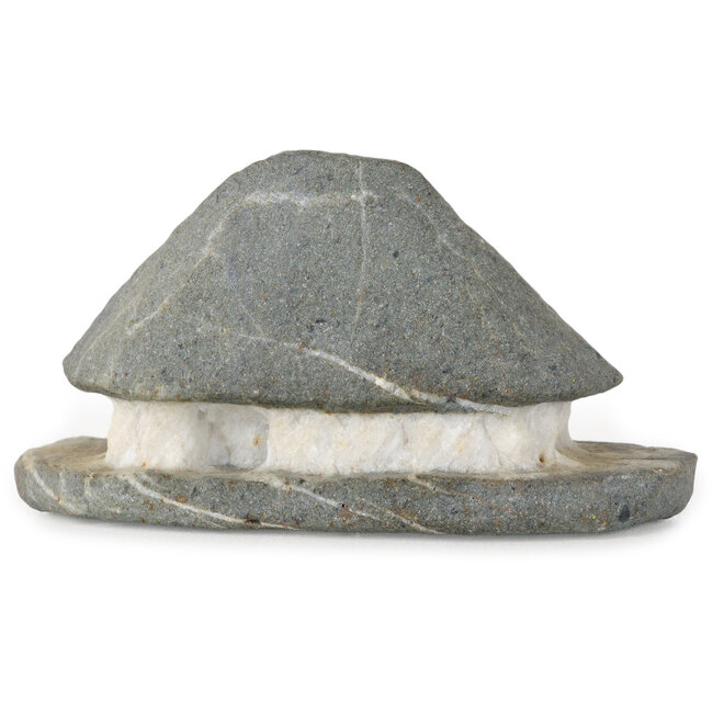 Pierre de cabane - 95 x 45 x 53 mm