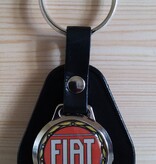 FIAT FIAT Schlüsselanhänger mit Logo. Schwarzes Leder