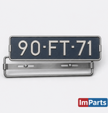 1ClassAdditions Supports de plaque d'immatriculation en chrome.