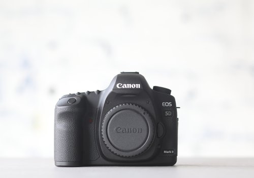 Canon EOS 5D Mark II 