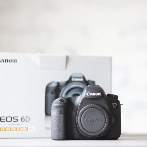 Canon EOS 6D 