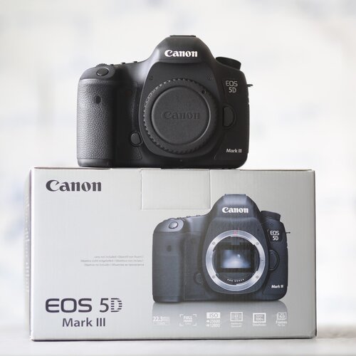 Canon EOS 5D Mark III 