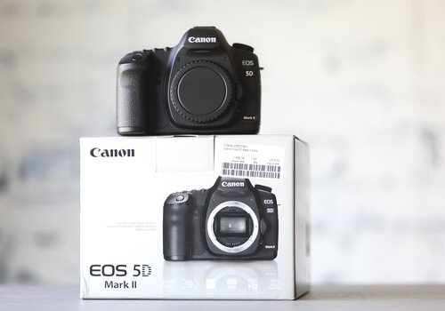 Canon EOS 5D Mark II 