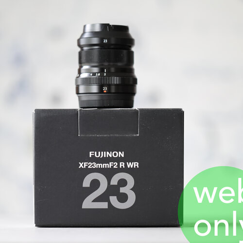 Fujifilm XF 23mm f/2 R WR - (Incl. B+W MRC nano) 