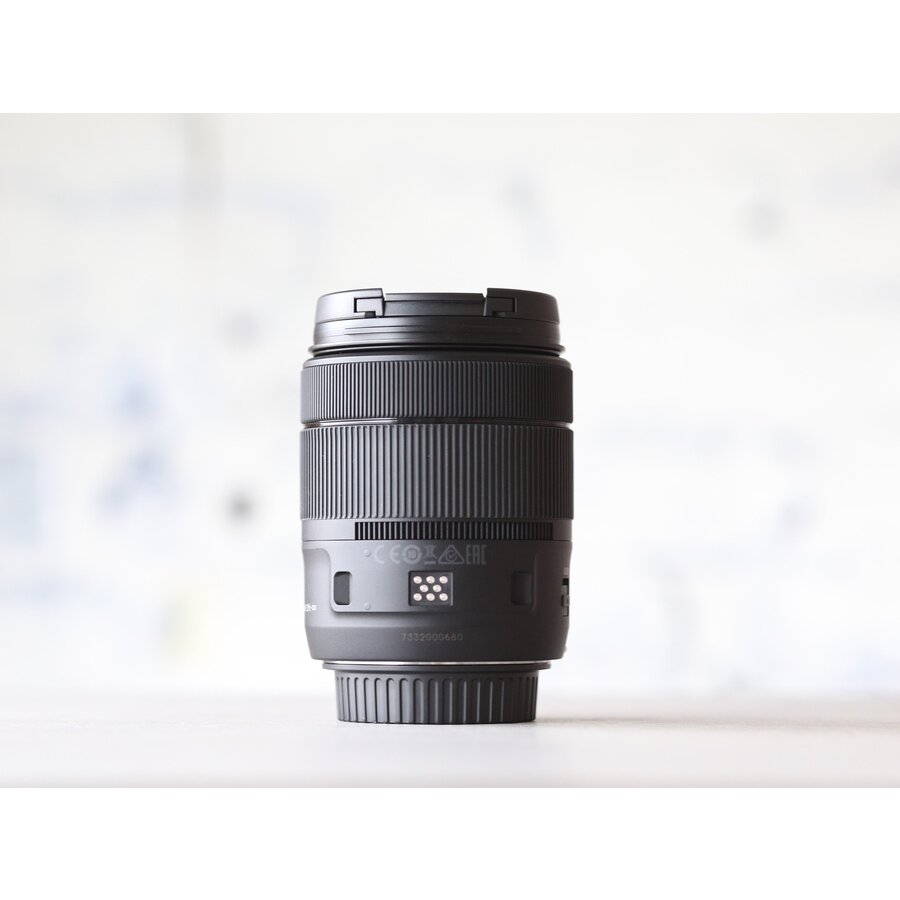 Canon EF-S 18-135mm f/3.5-5.6 IS Nano USM-2