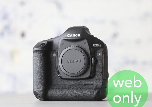 Canon EOS 1D Mark III 