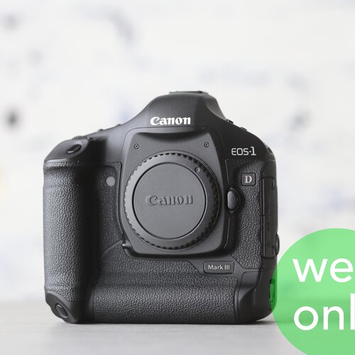 Canon EOS 1D Mark III 