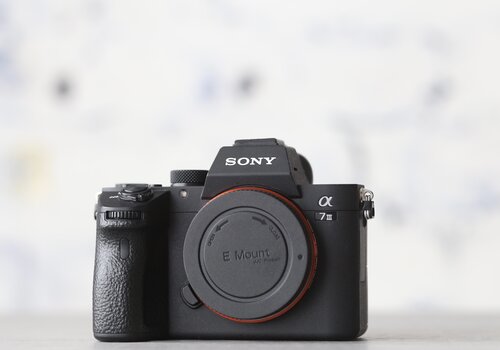 Sony A7 III 