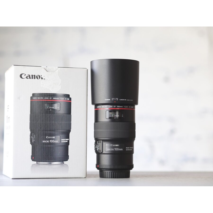 Canon EF 100mm f/2.8L Macro IS USM-1
