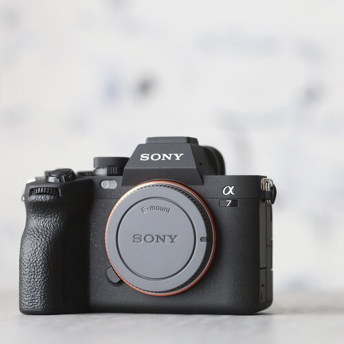 Sony A7 IV 