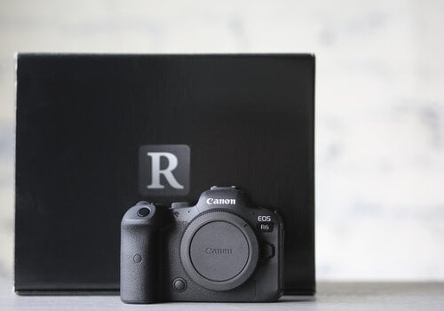 Canon EOS R6 