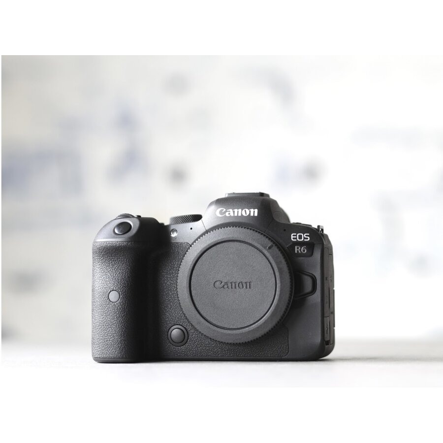 Canon EOS R6-2