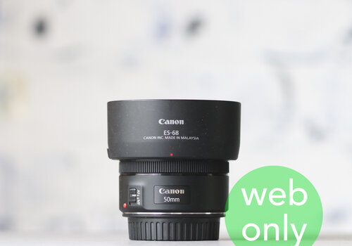 Canon EF 50mm f/1.8 STM 