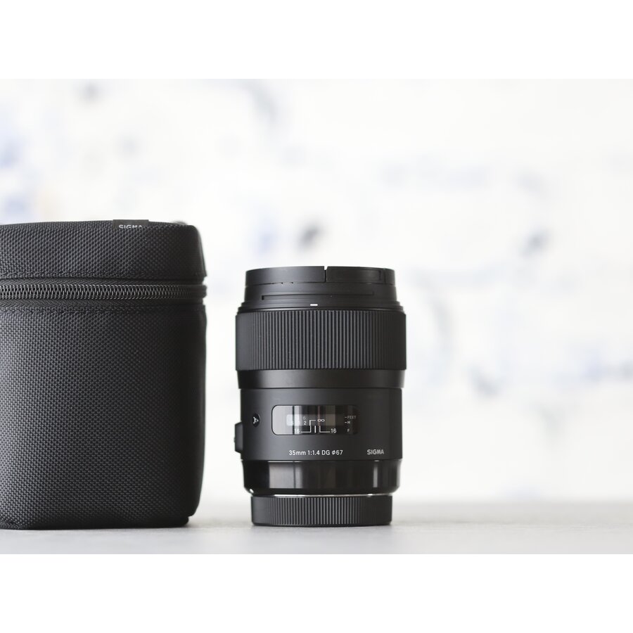 Sigma 35mm f/1.4 DG HSM Art (Canon EF)-1