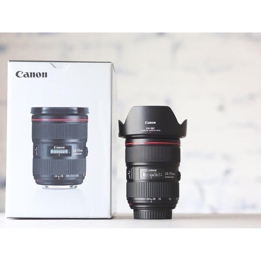 Canon EF 24-70mm f/2.8L II USM-1