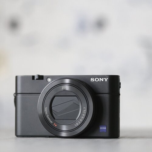 Sony Cybershot RX100 III 