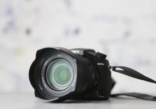Sony RX10 mark IV 