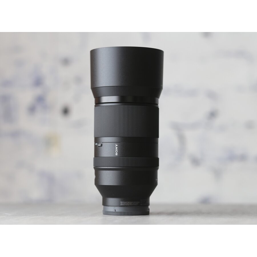 Sony FE 70-300mm f/4.5-5.6 G OSS-3