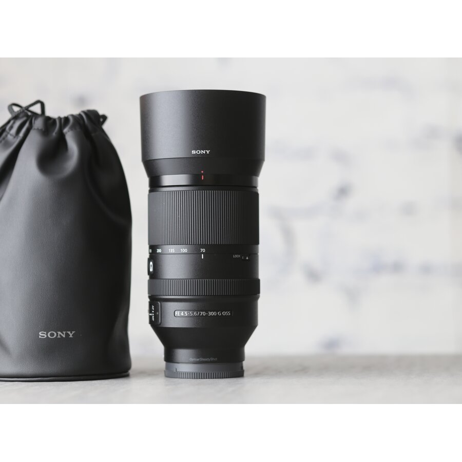 Sony FE 70-300mm f/4.5-5.6 G OSS-1