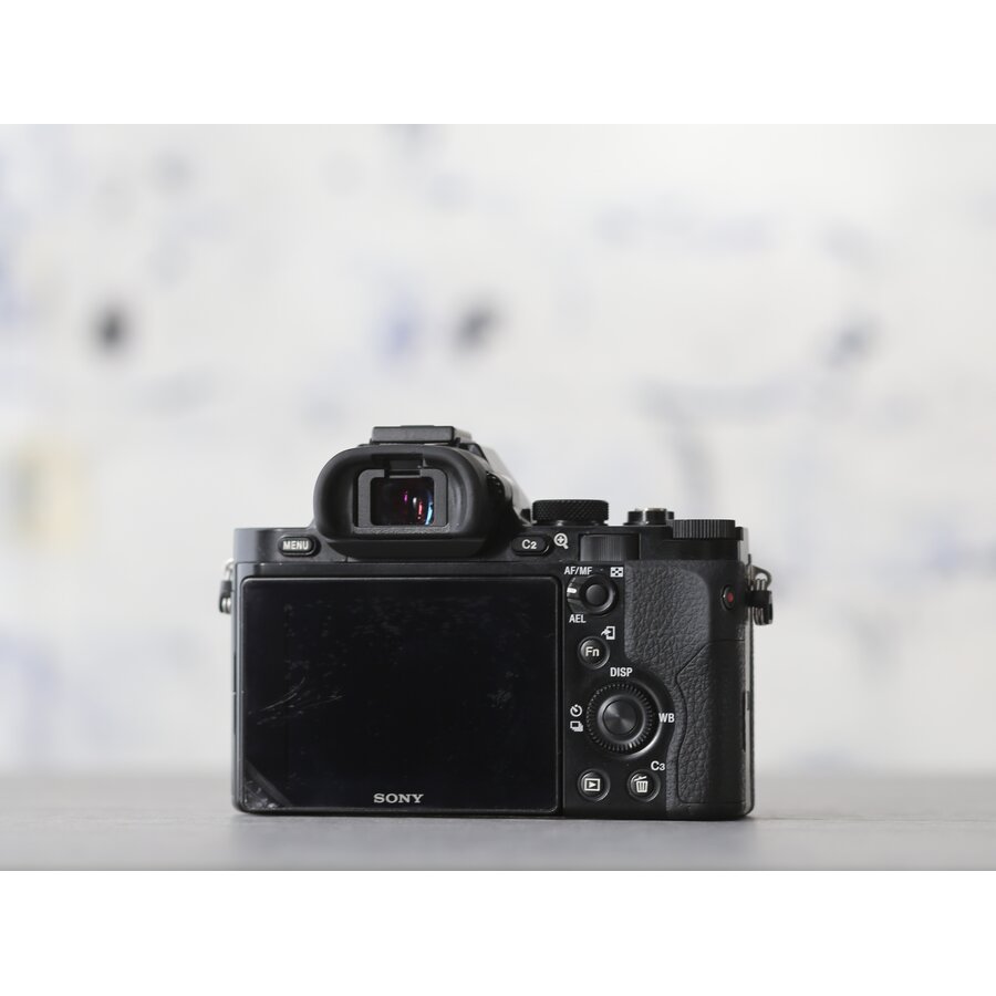 Sony A7R-2
