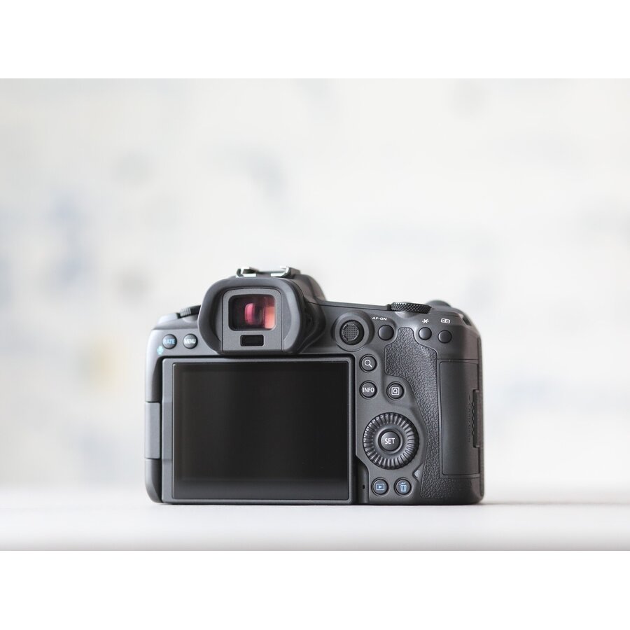 Canon EOS R5-3