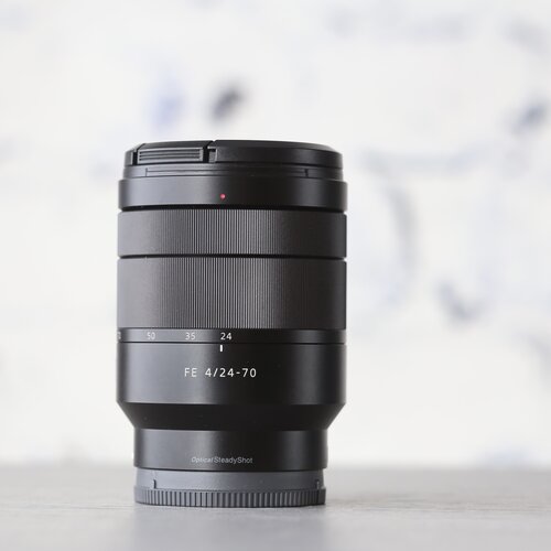 Sony FE 24-70mm f/4 ZA OSS 