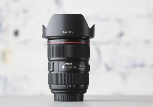 Canon EF 24-70mm f/2.8L II USM 