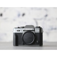 thumb-Fujifilm X-T30 charcoal-2