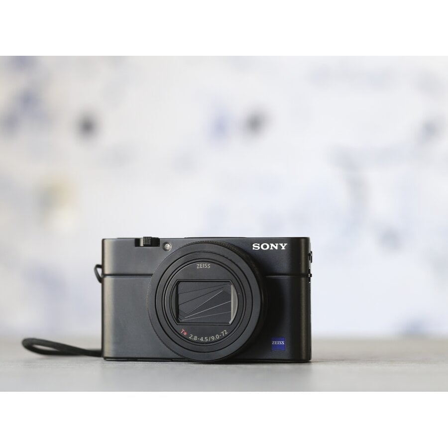 Sony Cybershot RX100 VII-1